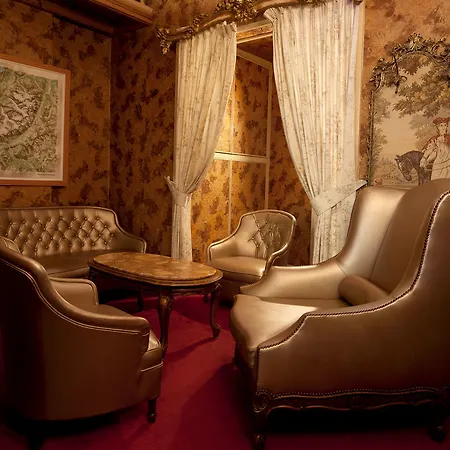 Trianon Centre Hotel Grenoble