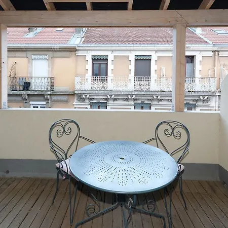 Trianon Centre Hotel 2*